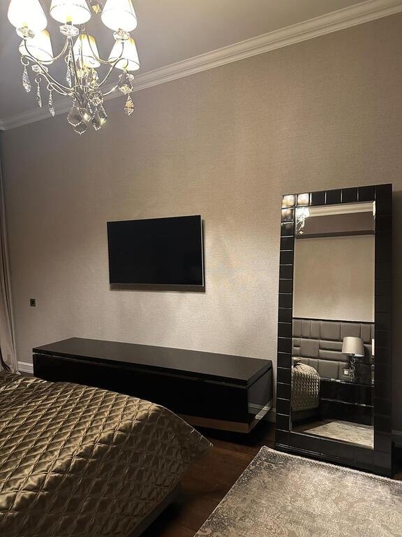 Kirayə verilir 3 otaqlı yeni tikili, 155 m², Elmlər Akademiyası m.-12
