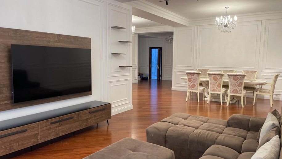 Satılır 4 otaqlı yeni tikili, 200 m², Xətai-3