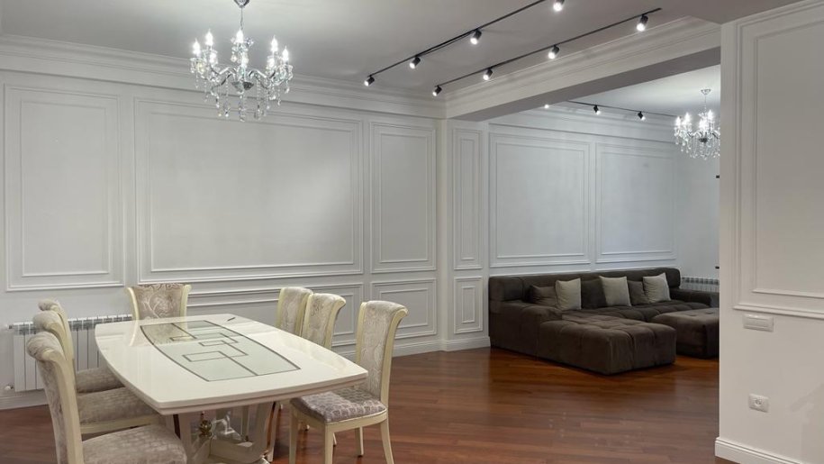 Satılır 4 otaqlı yeni tikili, 200 m², Xətai-7