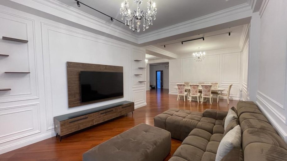Satılır 4 otaqlı yeni tikili, 200 m², Xətai-9