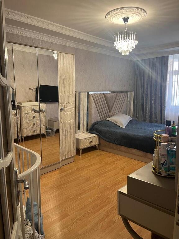 Satılır 3 otaqlı köhnə tikili, 70 m², Həzi Aslanov m.-3