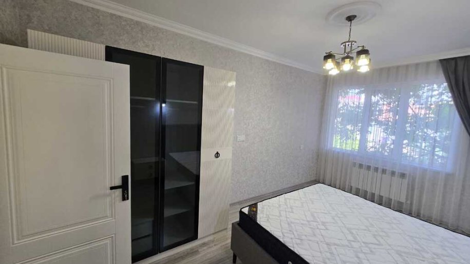 Kirayə verilir 3 otaqlı köhnə tikili, 100 m², Memar Əcəmi m.-2