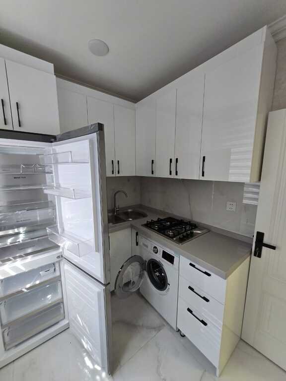 Kirayə verilir 3 otaqlı köhnə tikili, 100 m², Memar Əcəmi m.-9
