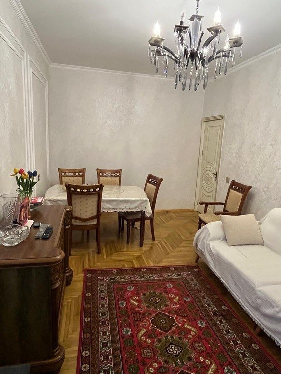 Satılır 3 otaqlı köhnə tikili, 85 m², Həzi Aslanov m.-12