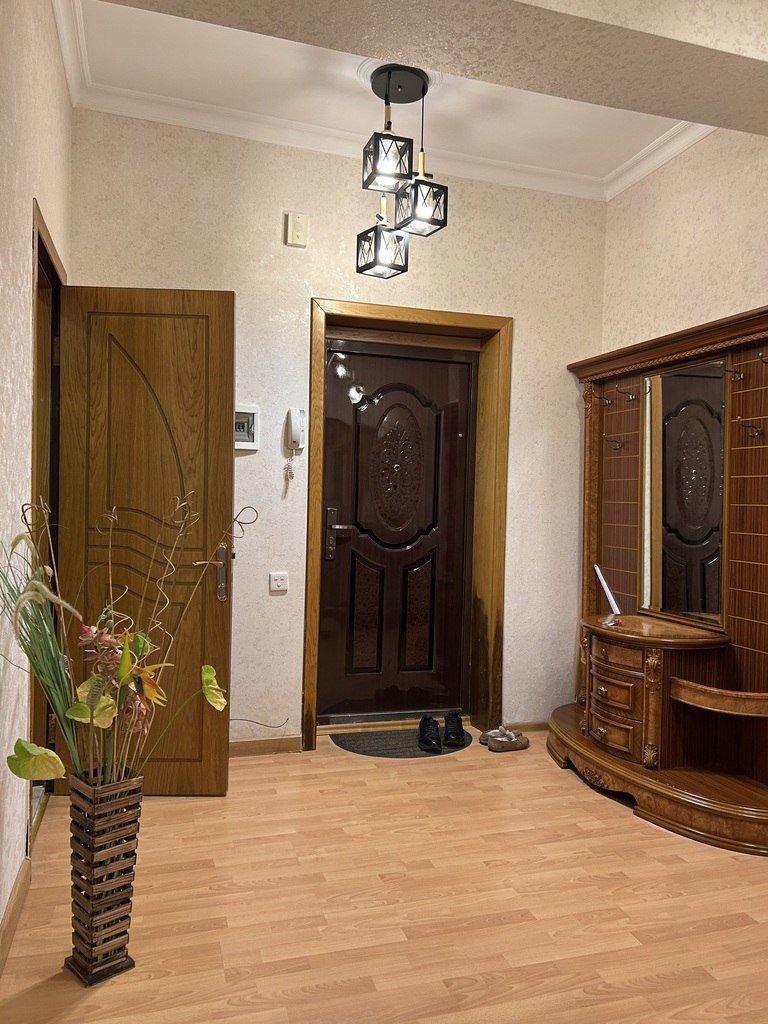 Kirayə verilir 2 otaqlı yeni tikili, 90 m², Nizami m.-2