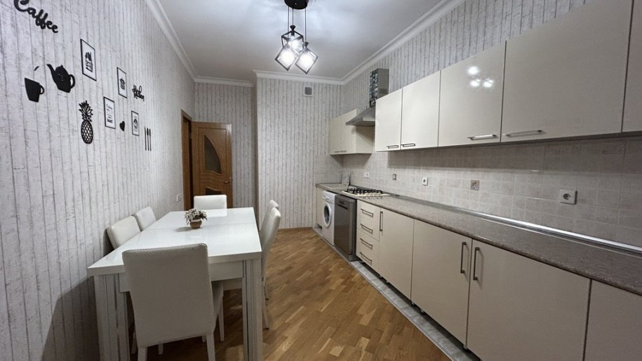 Kirayə verilir 2 otaqlı yeni tikili, 90 m², Nizami m.-13