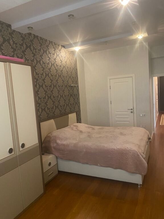 Satılır 3 otaqlı yeni tikili, 131 m², 28 May m.-9