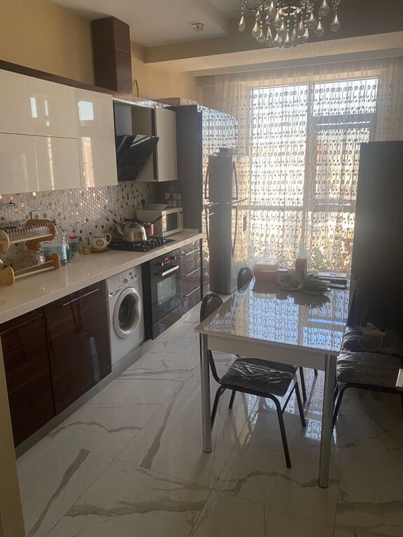 Satılır 3 otaqlı yeni tikili, 131 m², 28 May m.-11