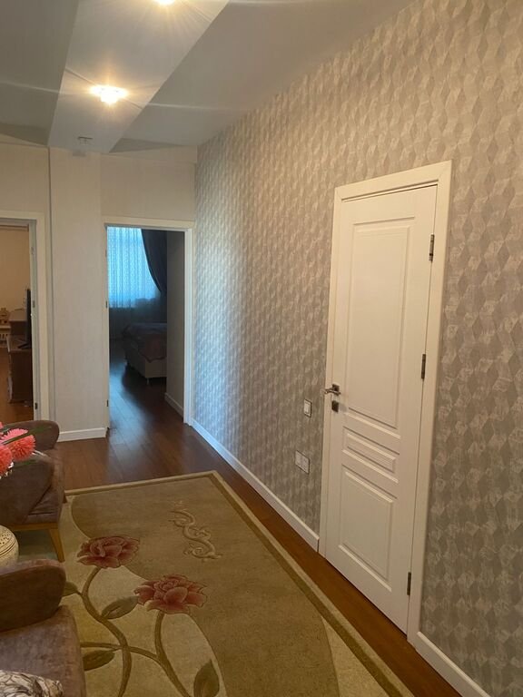 Satılır 3 otaqlı yeni tikili, 131 m², 28 May m.-22