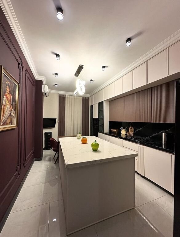 Satılır 3 otaqlı yeni tikili, 165 m², Gənclik m.-9
