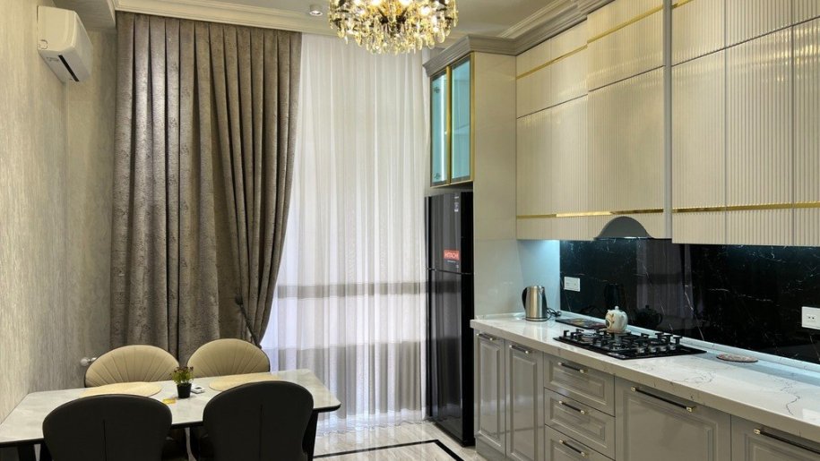 Satılır 2 otaqlı yeni tikili, 90 m², Elmlər Akademiyası m.-4