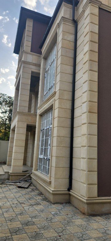 377 m<sup>2</sup> obyekt satılır, Neftçilər m.-2