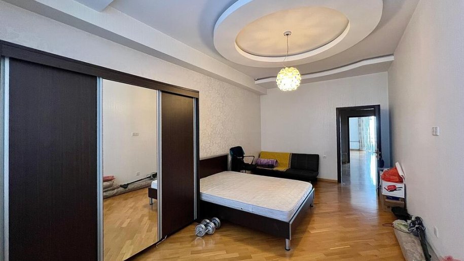 Satılır 3 otaqlı yeni tikili, 136 m², Gənclik m.-6