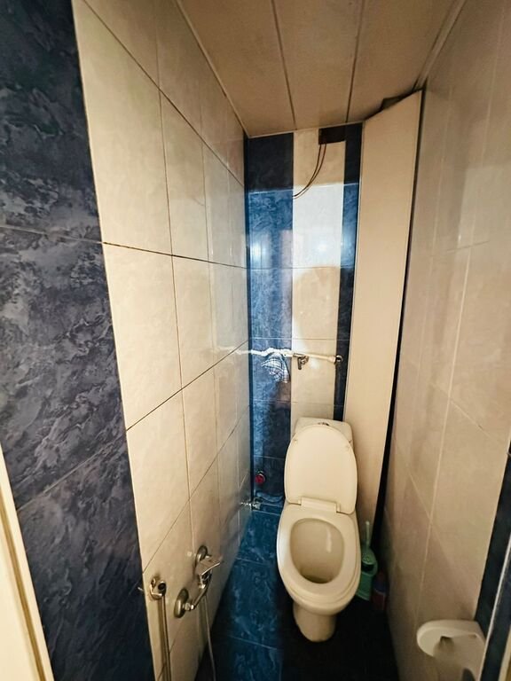 Satılır 2 otaqlı köhnə tikili, 45 m², Qara Qarayev m.-13