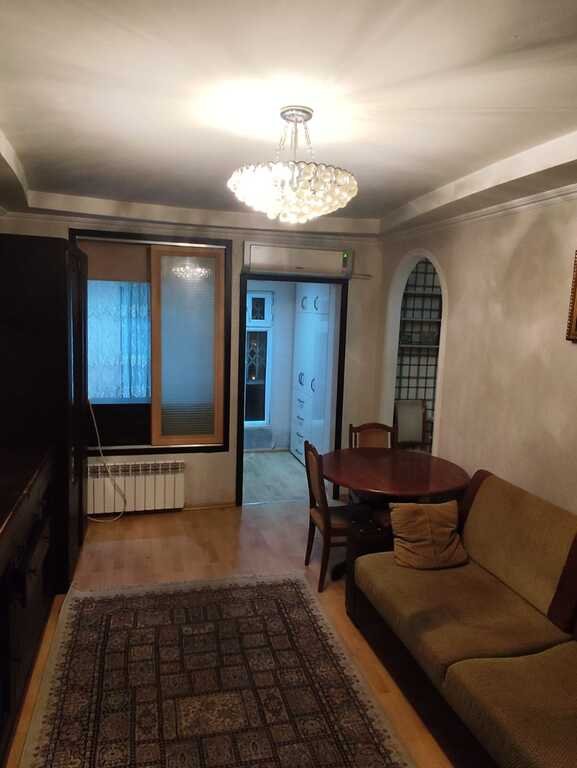 Satılır 1 otaqlı köhnə tikili, 30 m², Neftçilər m.-4