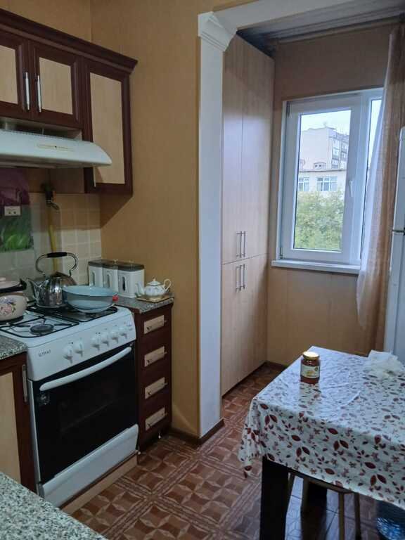 Satılır 2 otaqlı köhnə tikili, 42 m², Gənclik m.-3
