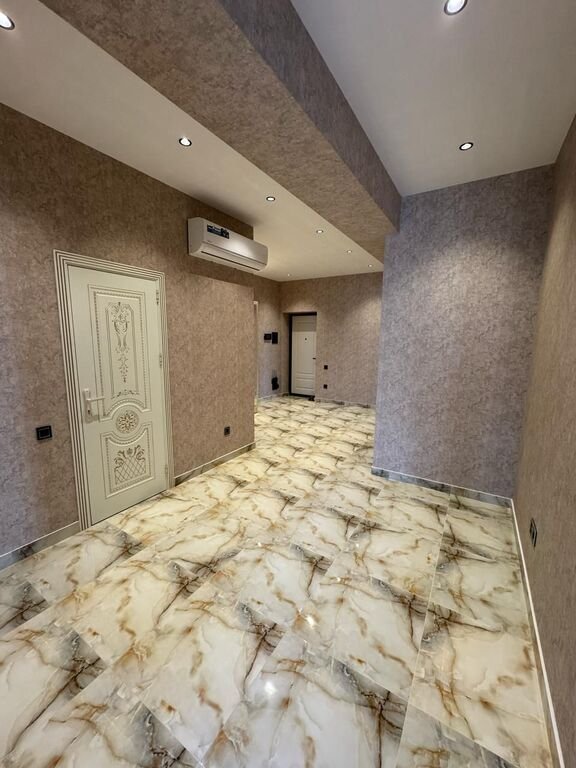 Kirayə verilir 3 otaqlı yeni tikili, 140 m², 28 May m.-3