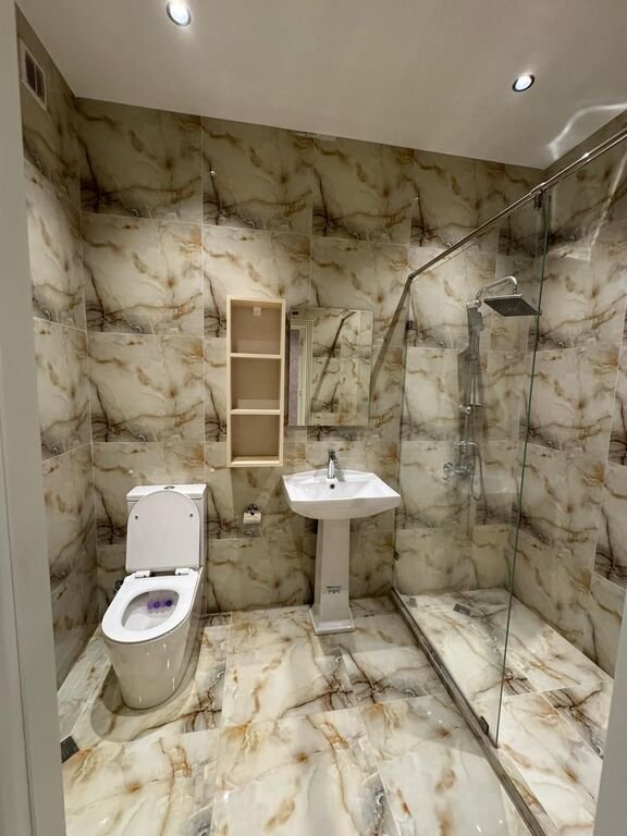 Kirayə verilir 3 otaqlı yeni tikili, 140 m², 28 May m.-6
