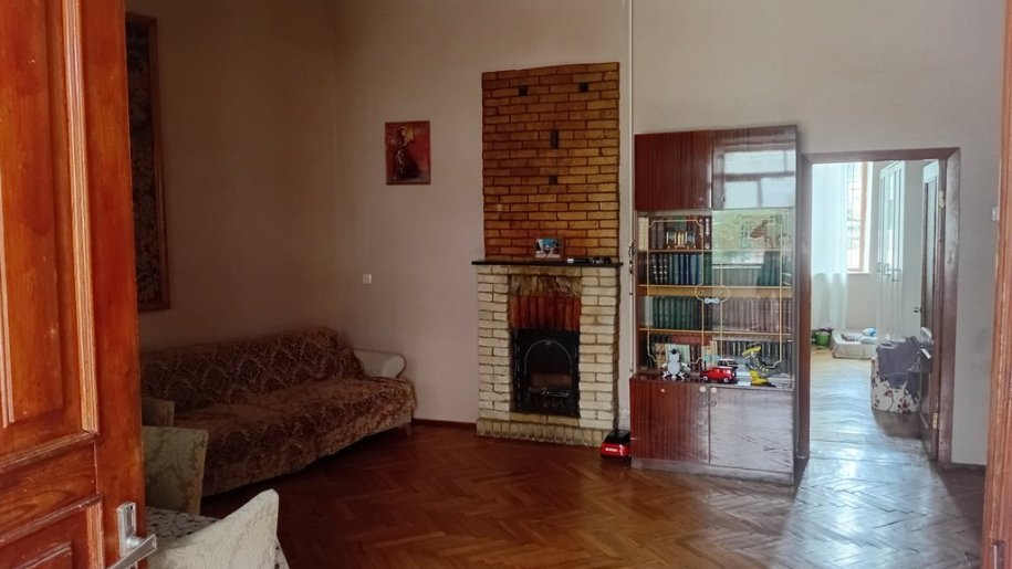 Satılır 3 otaqlı köhnə tikili, 84 m², İçərişəhər m.-10