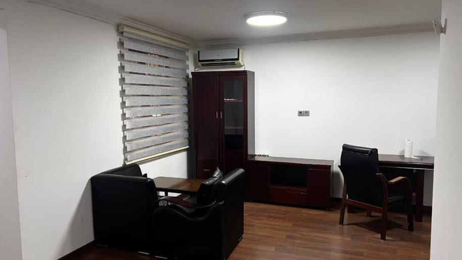 120 m<sup>2</sup> ofis icarəyə verilir, Nəriman Nərimanov m.-7