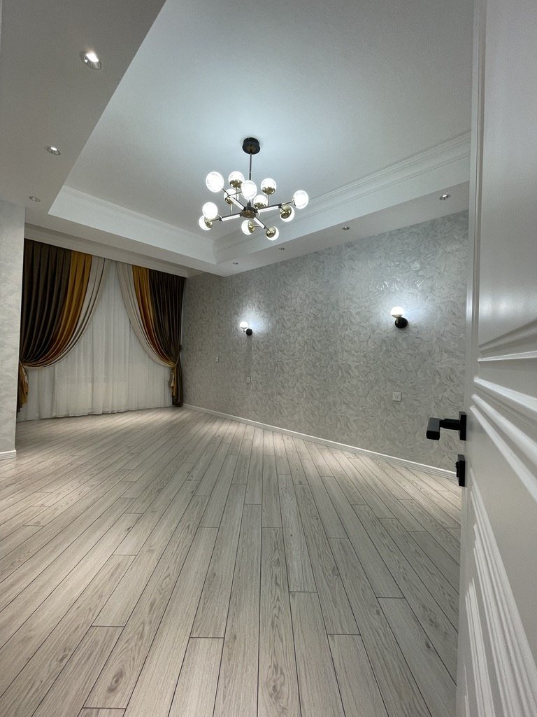 Satılır 3 otaqlı yeni tikili, 100 m², Qara Qarayev m.-1