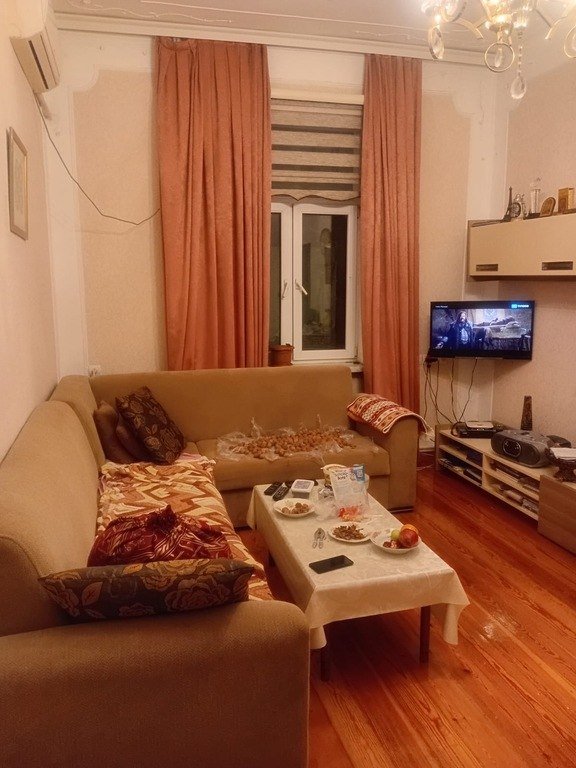 Satılır 2 otaqlı köhnə tikili, 44 m², Bayıl-5
