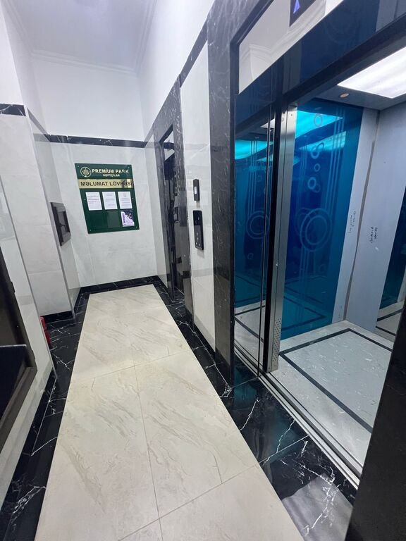 Satılır 3 otaqlı yeni tikili, 139 m², Neftçilər m.-9