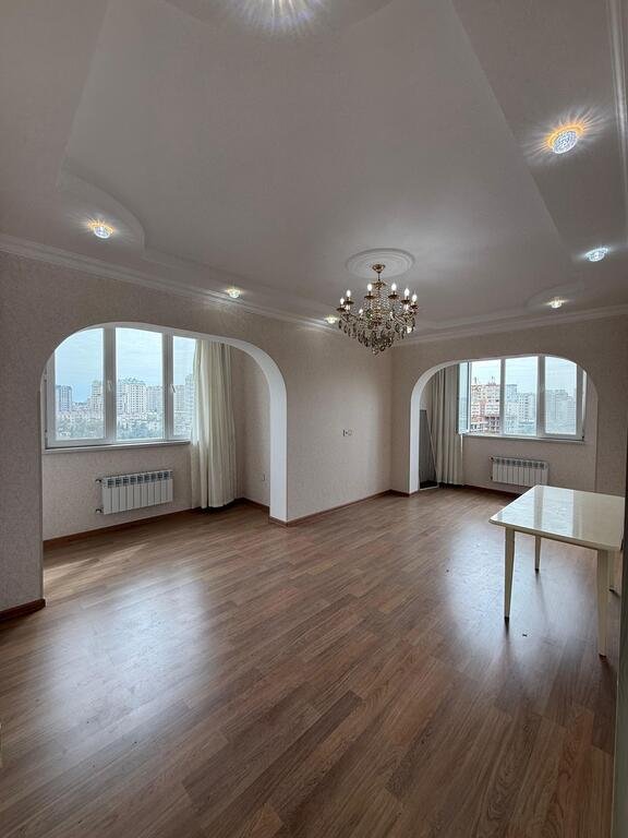 Satılır 3 otaqlı köhnə tikili, 100 m², Nəriman Nərimanov m.-7
