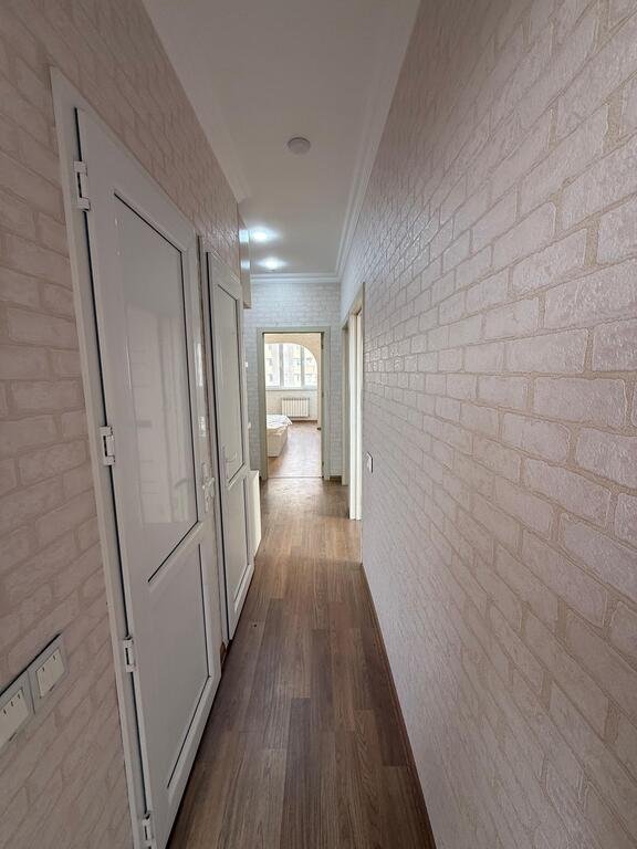 Satılır 3 otaqlı köhnə tikili, 100 m², Nəriman Nərimanov m.-10