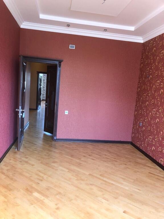 Kirayə verilir 4 otaqlı yeni tikili, 180 m², İnşaatçılar m.-7