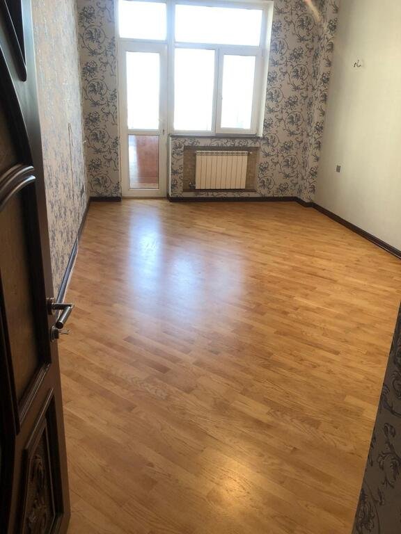 Kirayə verilir 4 otaqlı yeni tikili, 180 m², İnşaatçılar m.-11