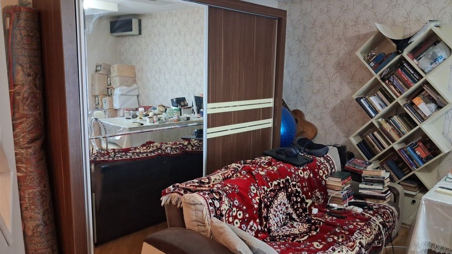 Satılır 1 otaqlı köhnə tikili, 35 m², Elmlər Akademiyası m.-1