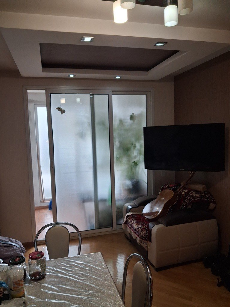 Satılır 1 otaqlı köhnə tikili, 35 m², Elmlər Akademiyası m.-3