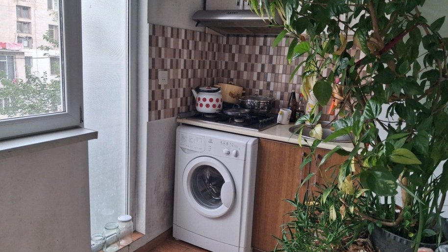 Satılır 1 otaqlı köhnə tikili, 35 m², Elmlər Akademiyası m.-8