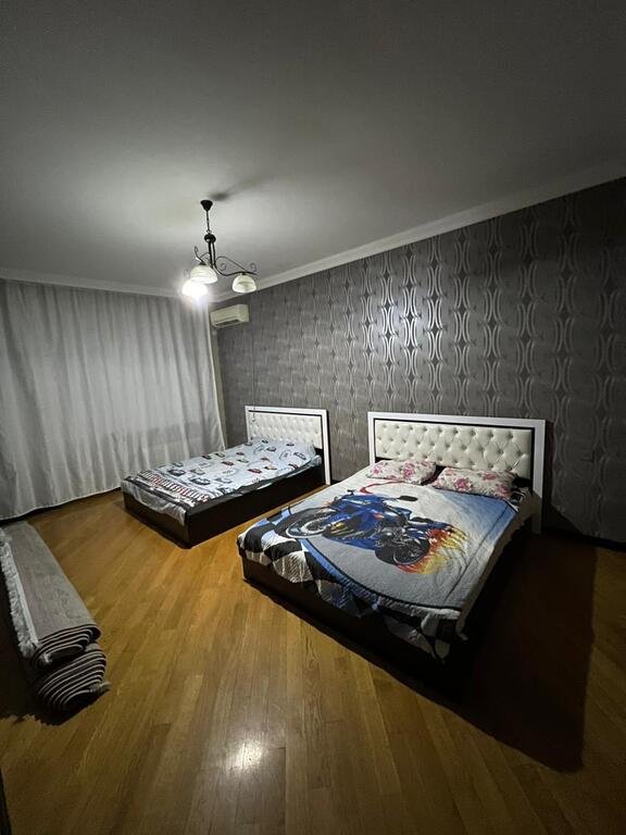 Satılır 3 otaqlı yeni tikili, 147 m², Elmlər Akademiyası m.-12