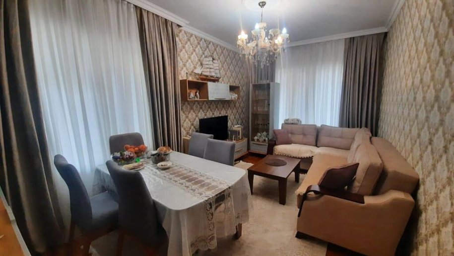Satılır 3 otaqlı köhnə tikili, 88 m², Neftçilər m.-9