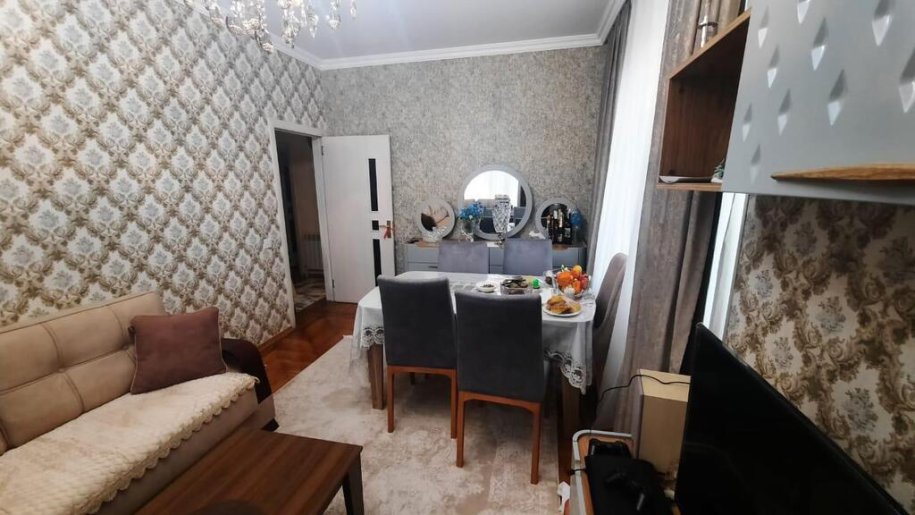 Satılır 3 otaqlı köhnə tikili, 88 m², Neftçilər m.-10