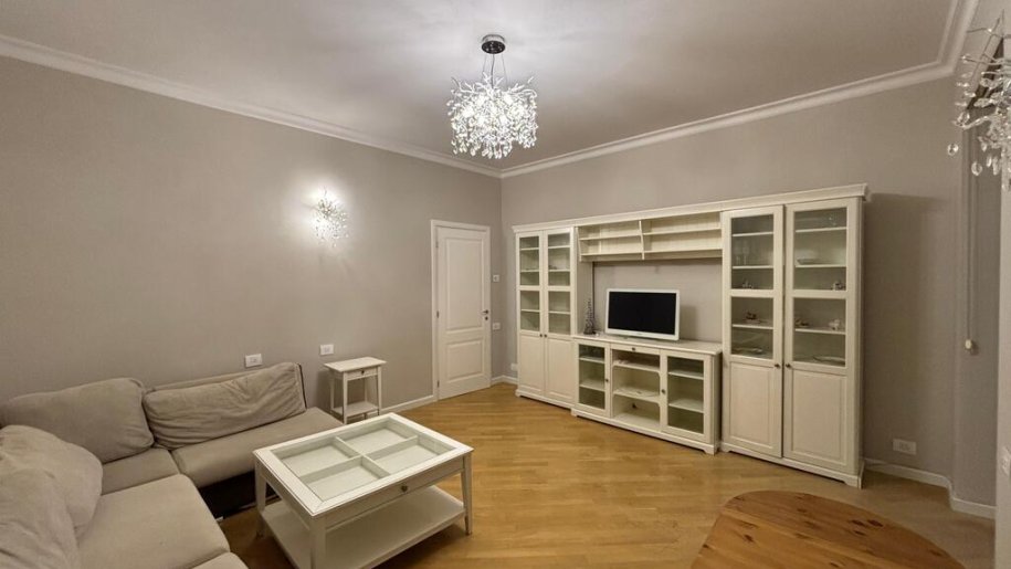 Satılır 3 otaqlı köhnə tikili, 95 m², 28 May m.-3