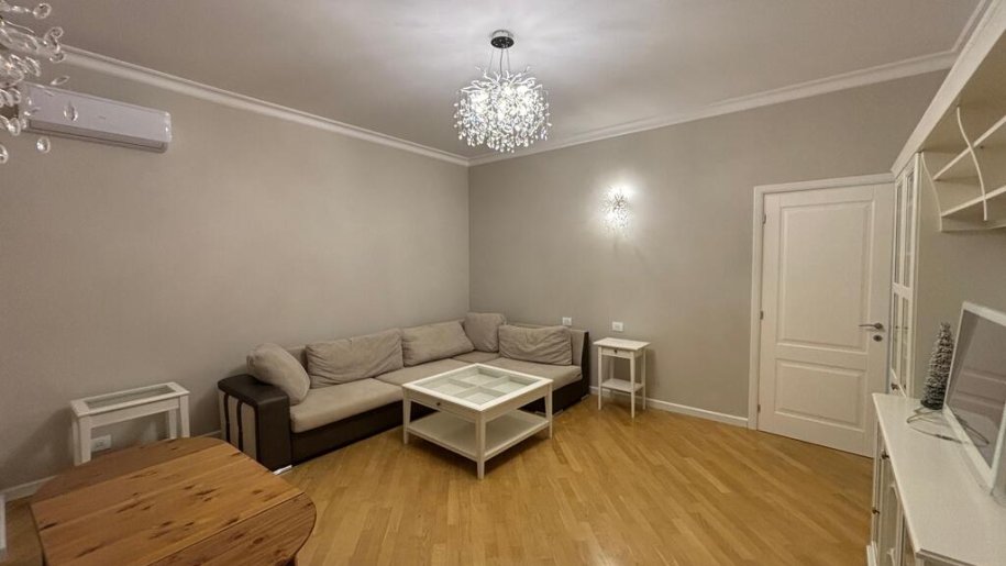 Satılır 3 otaqlı köhnə tikili, 95 m², 28 May m.-4
