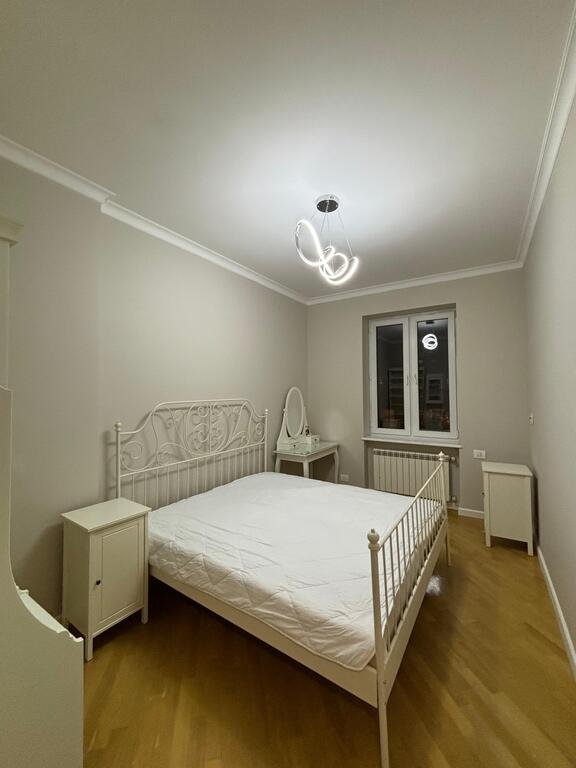 Satılır 3 otaqlı köhnə tikili, 95 m², 28 May m.-8