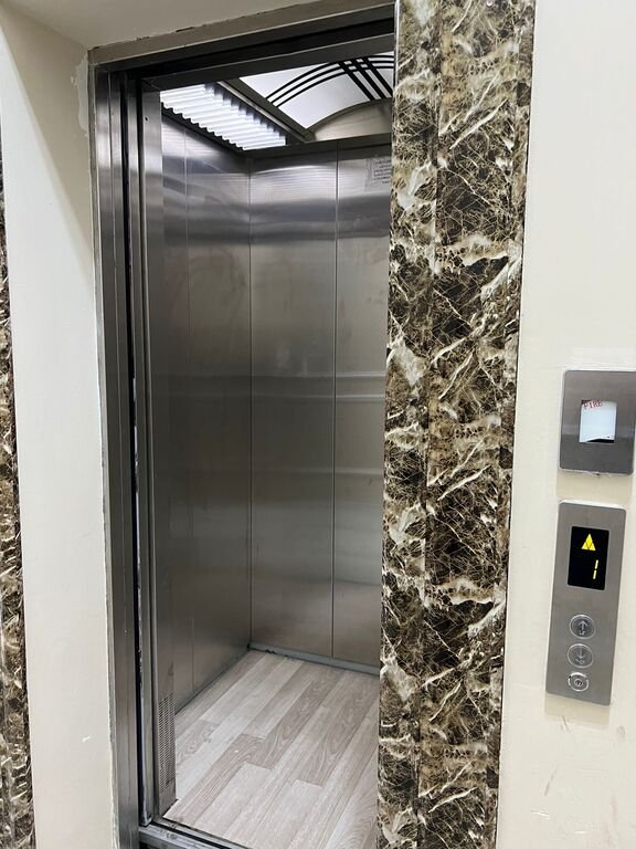 Satılır 3 otaqlı yeni tikili, 130 m², 20 Yanvar m.-20