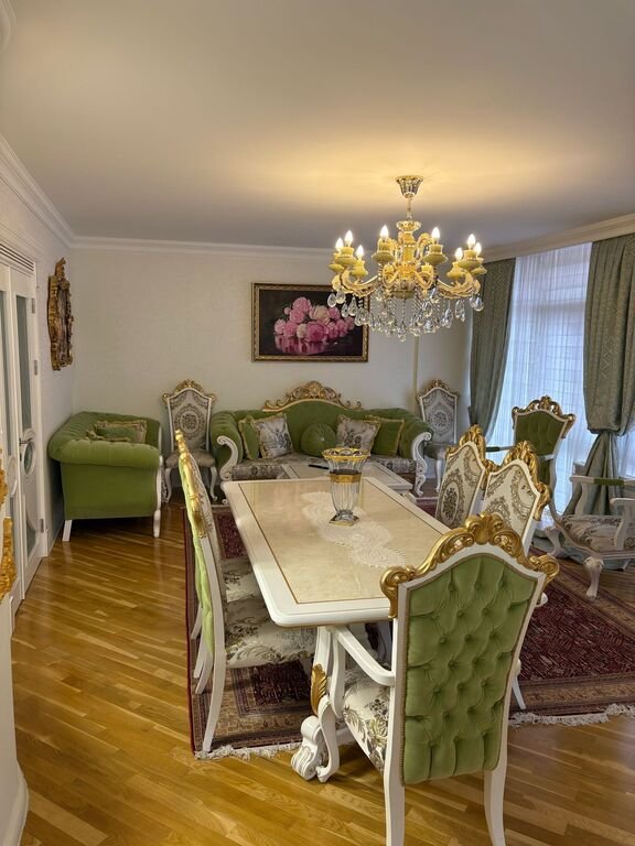 Satılır 4 otaqlı yeni tikili, 165 m², İnşaatçılar m.-5