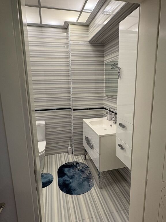 Satılır 4 otaqlı yeni tikili, 165 m², İnşaatçılar m.-26