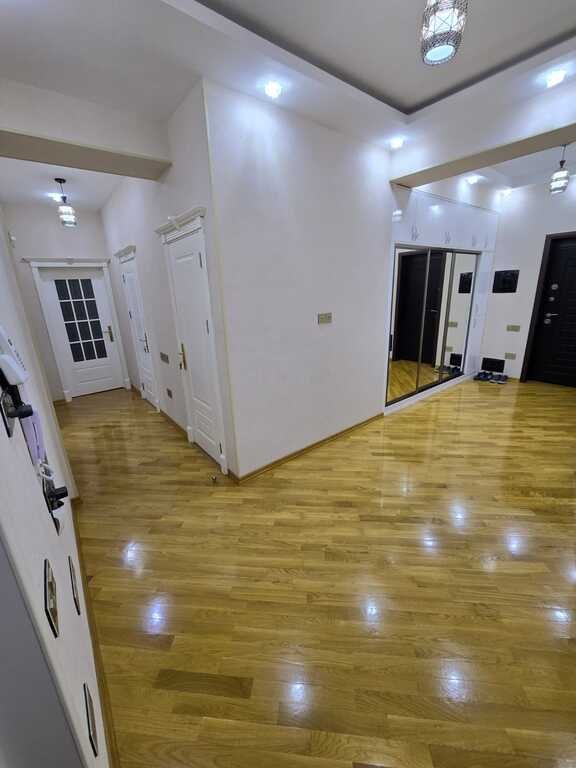Kirayə verilir 2 otaqlı yeni tikili, 94 m², Elmlər Akademiyası m.-4