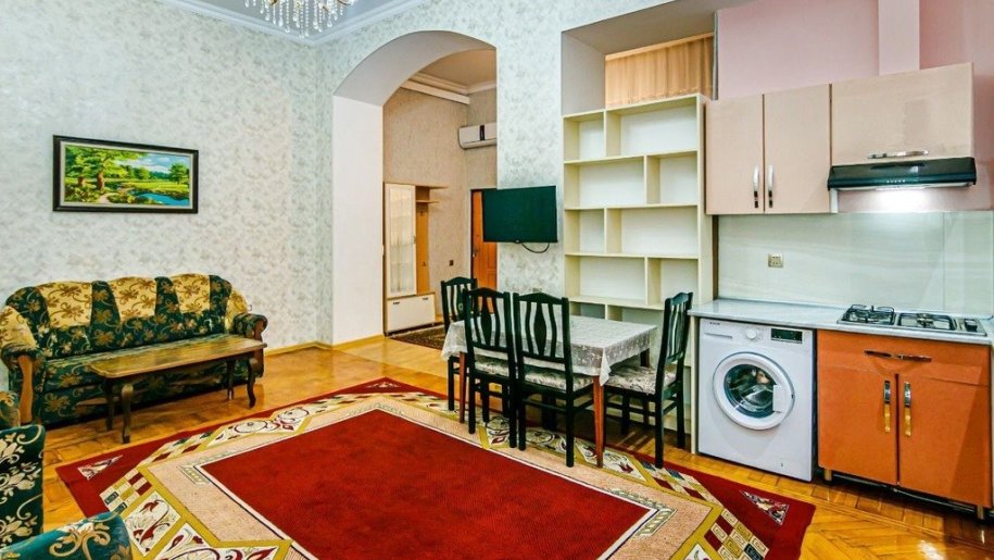 Kirayə verilir 3 otaqlı köhnə tikili, 70 m², İçərişəhər m.-2