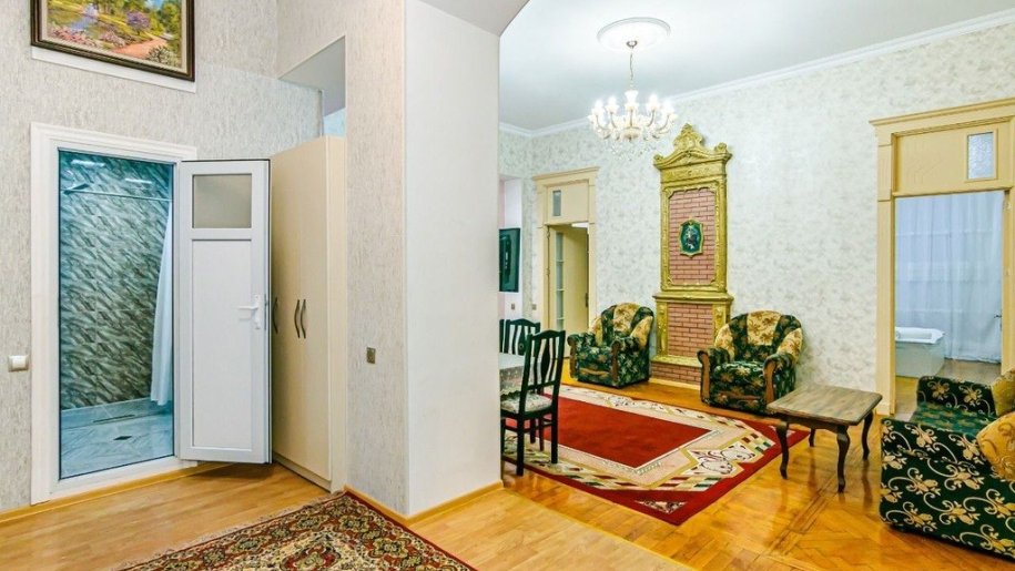 Kirayə verilir 3 otaqlı köhnə tikili, 70 m², İçərişəhər m.-4