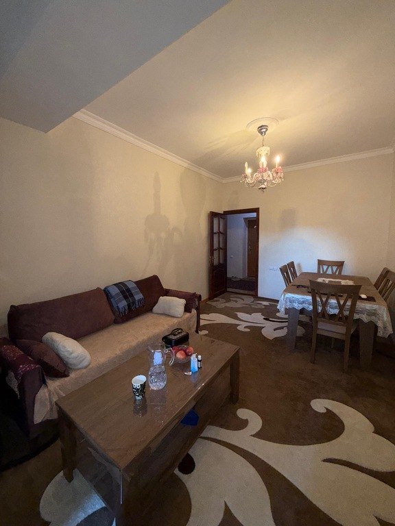 Satılır 3 otaqlı köhnə tikili, 42 m², Nəriman Nərimanov m.-12