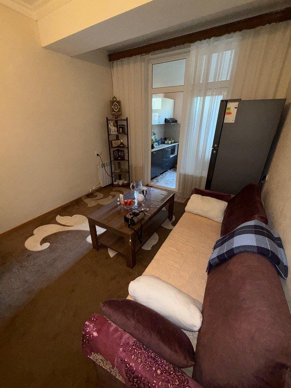 Satılır 3 otaqlı köhnə tikili, 42 m², Nəriman Nərimanov m.-13