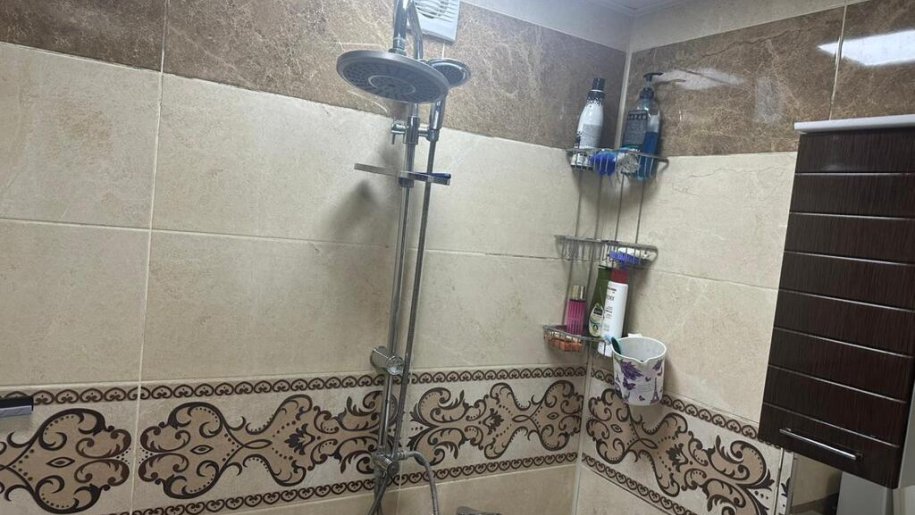 Satılır 2 otaqlı köhnə tikili, 60 m², Xalqlar dostluğu m.-6