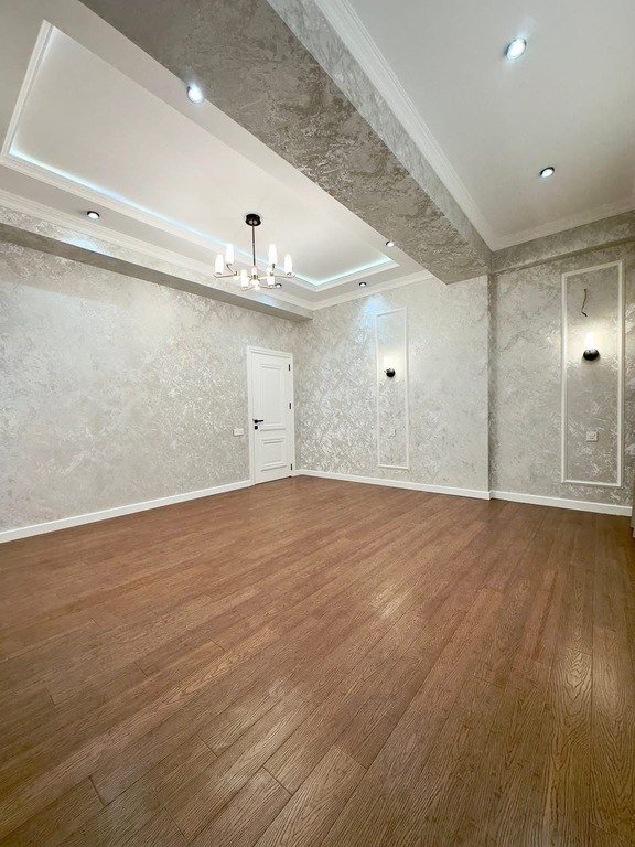 Satılır 3 otaqlı yeni tikili, 127 m², 28 May m.-5